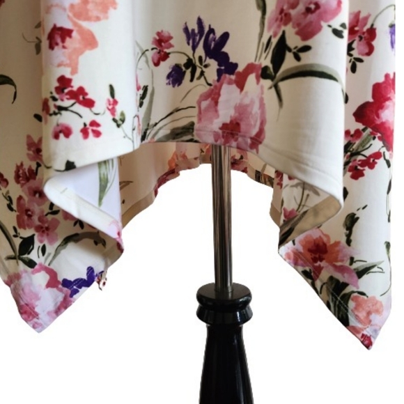 🆕️⬇️Robert Louis Sleeveless High-low Floral Dress - Picture 6 of 8